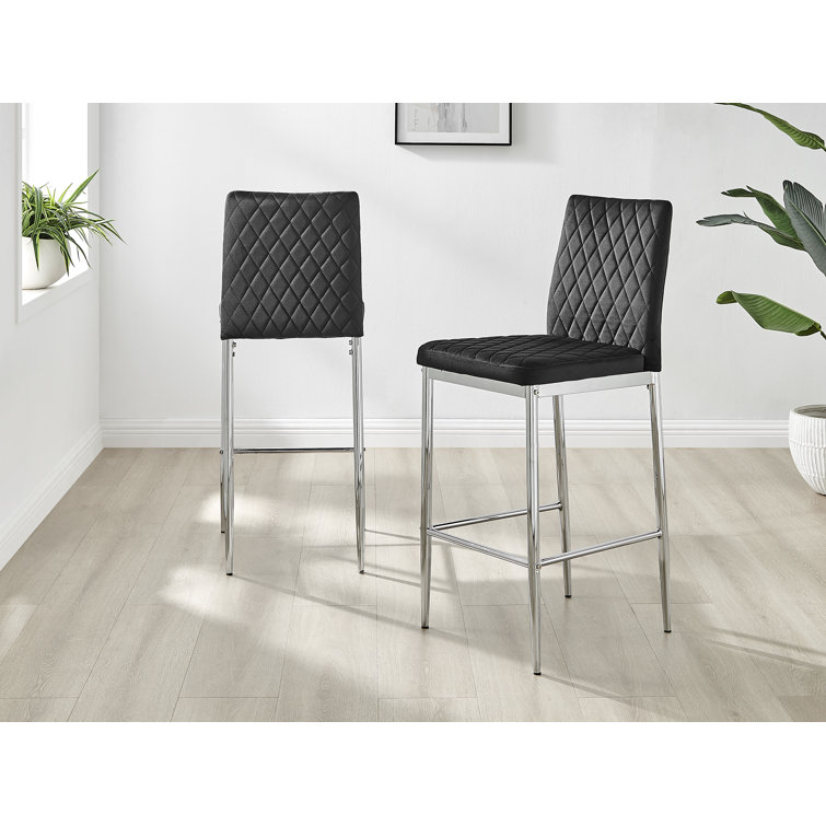 Furniture Box Luxury Velvet Breakfast Bar Stool with Silver Legs